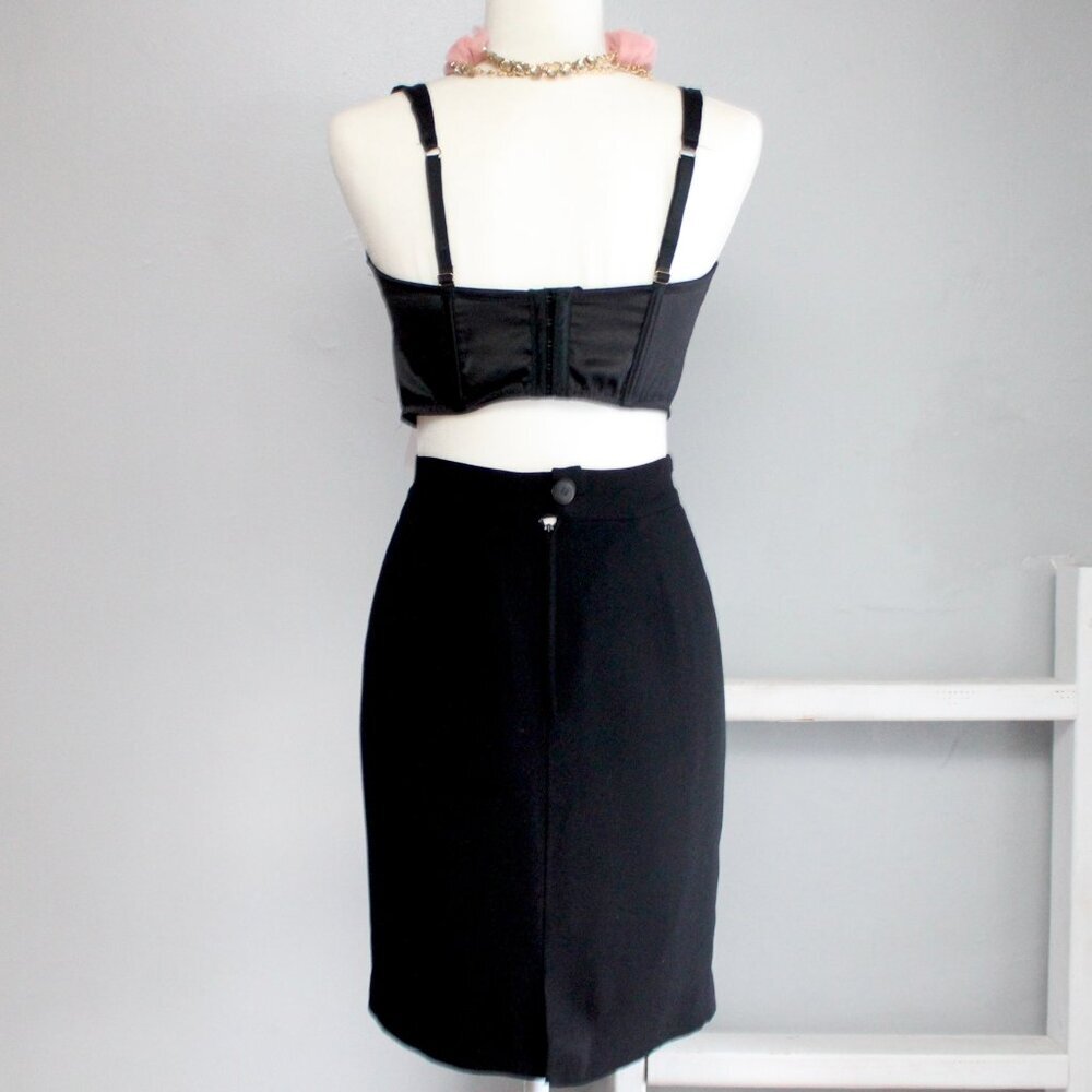 Gianni Versace Genny Vintage Black Pencil Skirt Size 6 US / 40 Italy - Picture 5 of 8